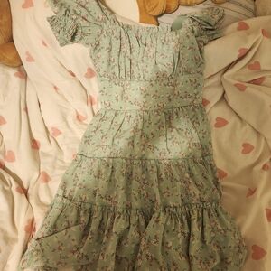 trixxi green floral puff sleeve dress